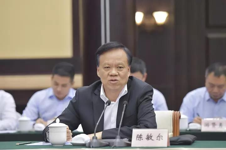 同饮长江水 共叙浙渝情 浙江省代表团在重庆学习考察